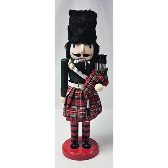 14.5" Scottish Bagpiper Wooden Nutcracker Red & Green Christmas Decor - Picture 1 of 8